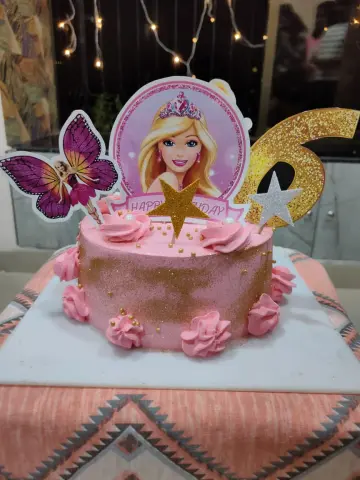 Theme cake